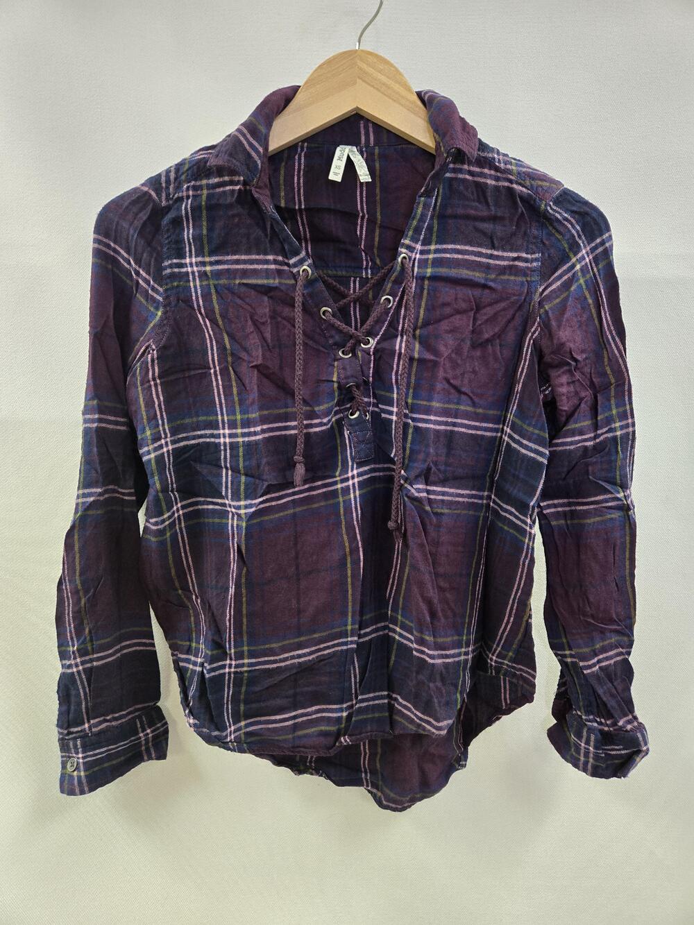 Mudd Shirt Womens XS Purple Navy Plaid Lace Up Pullover Long Sleeve V Neck